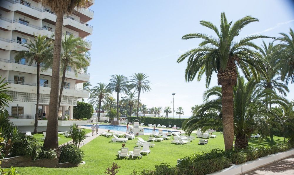 Hotel Apartamentos Bajondillo 토레몰리노스 외부 사진