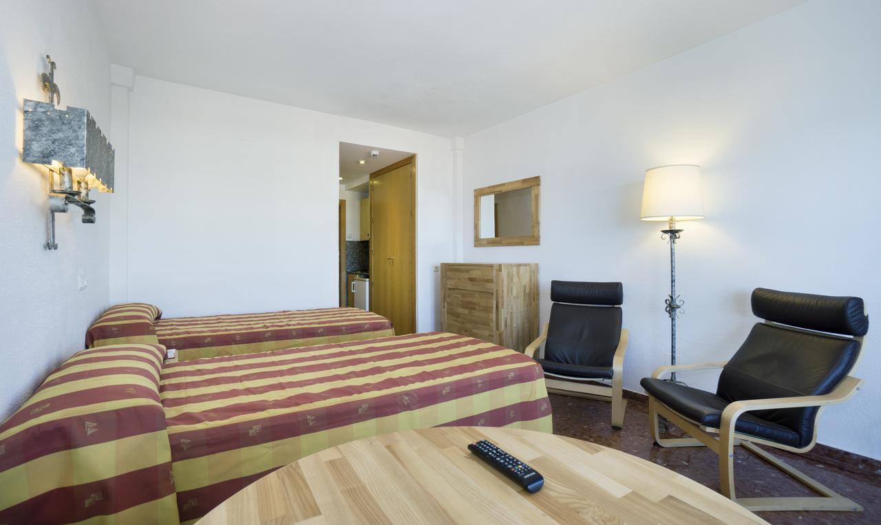 Hotel Apartamentos Bajondillo 토레몰리노스 외부 사진